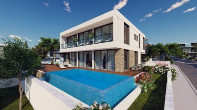 Living on the water edge 